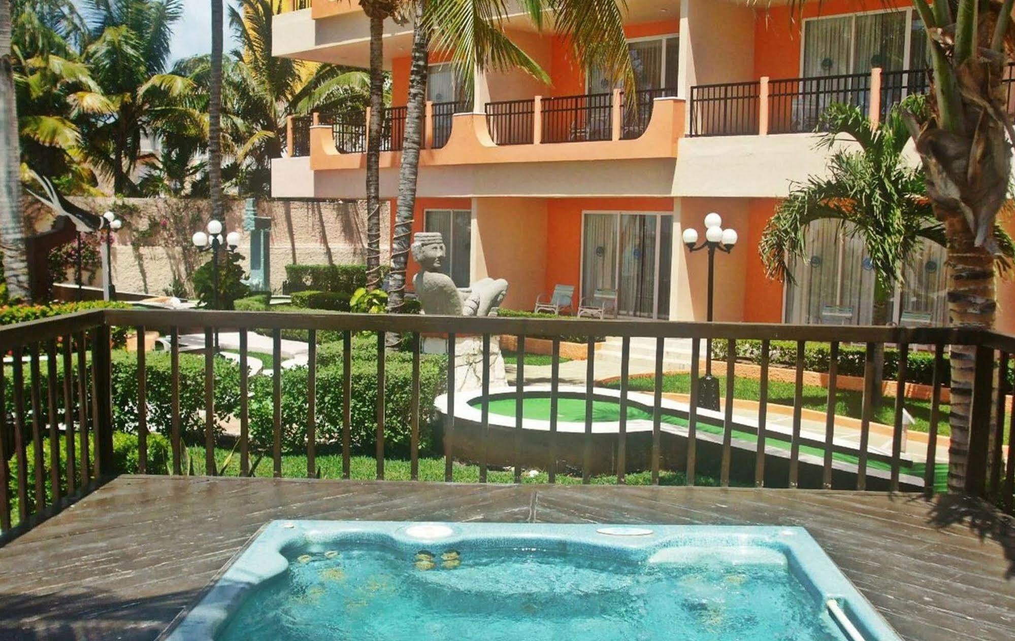 Hotelcoz All Inclusive Cozumel Exterior photo